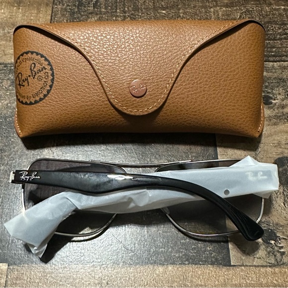 Ray-Ban RB3483 Aviator Sunglasses - Picture 3 of 5